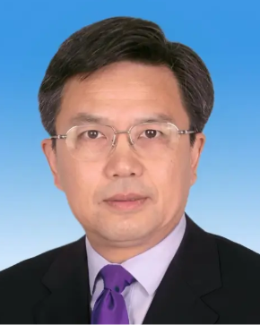 龚克.清华大学原副校长.天津大学原校长.南开大学原校长.俄罗斯宇航科学院外籍院士